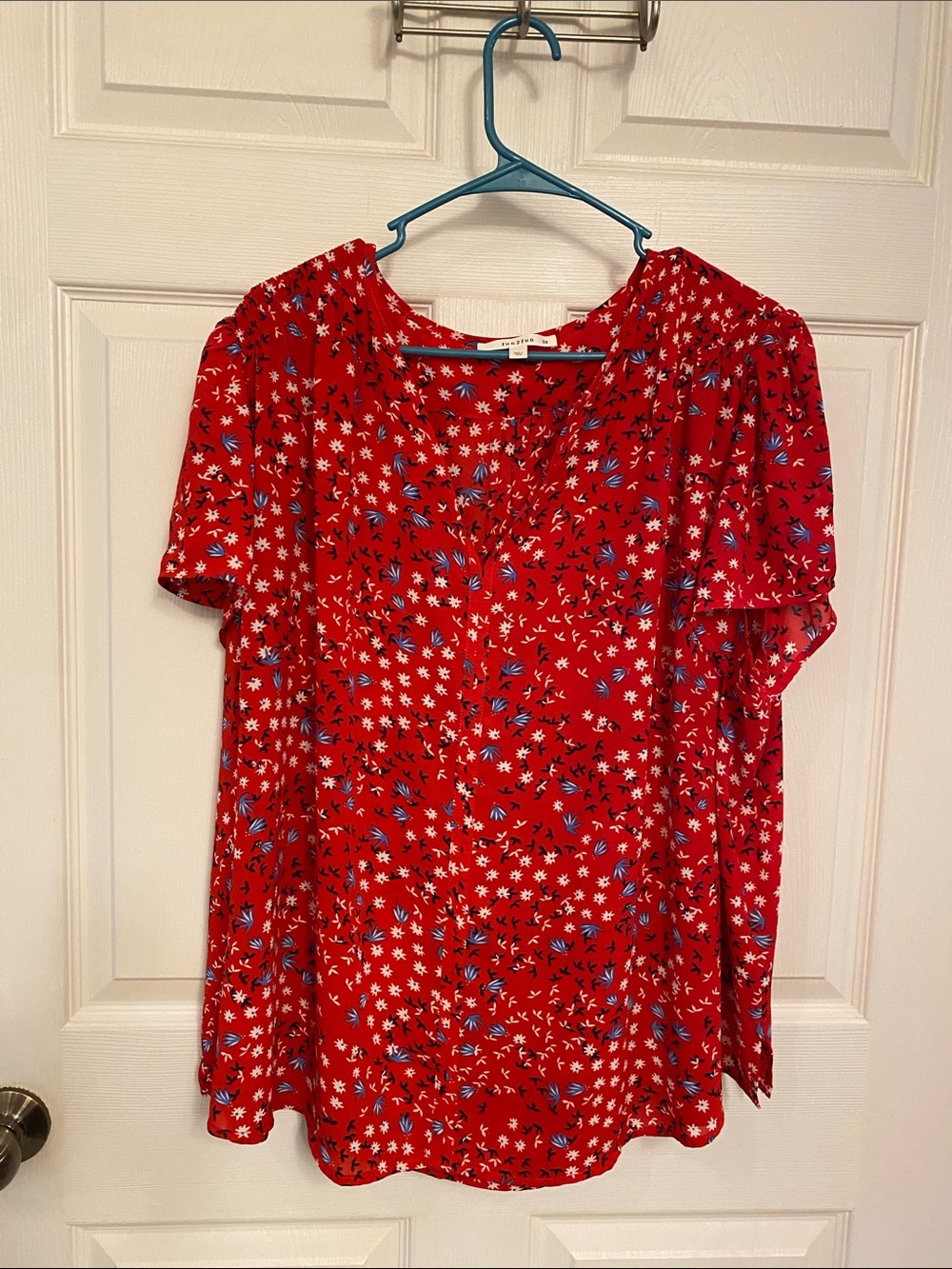 Women’s Red Floral 3x Top